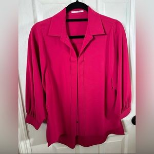 T tahari oversized collared hot pink blouse with buttons 
Size: XS